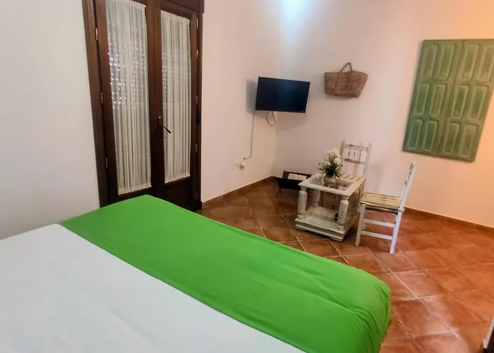 "La Gueena Vida" Chalet Con 4 Habitaciones De Hotel